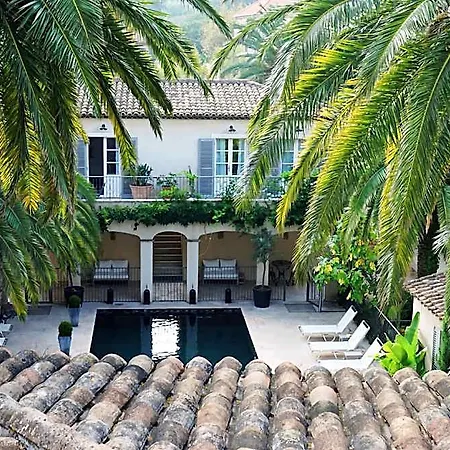 Pastis Saint-tropez فندق